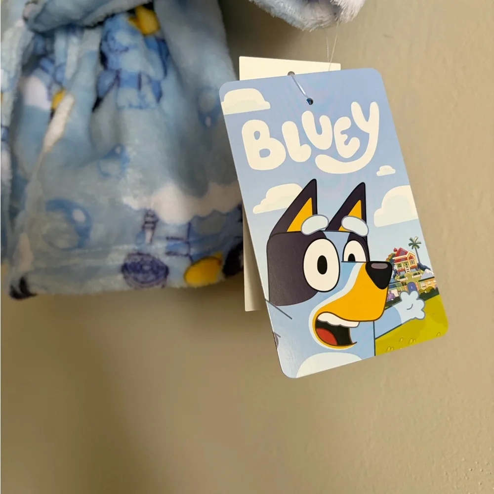 Snuggly Bluey 2T Toddler Pajama Robe. - Picture 3 of 4